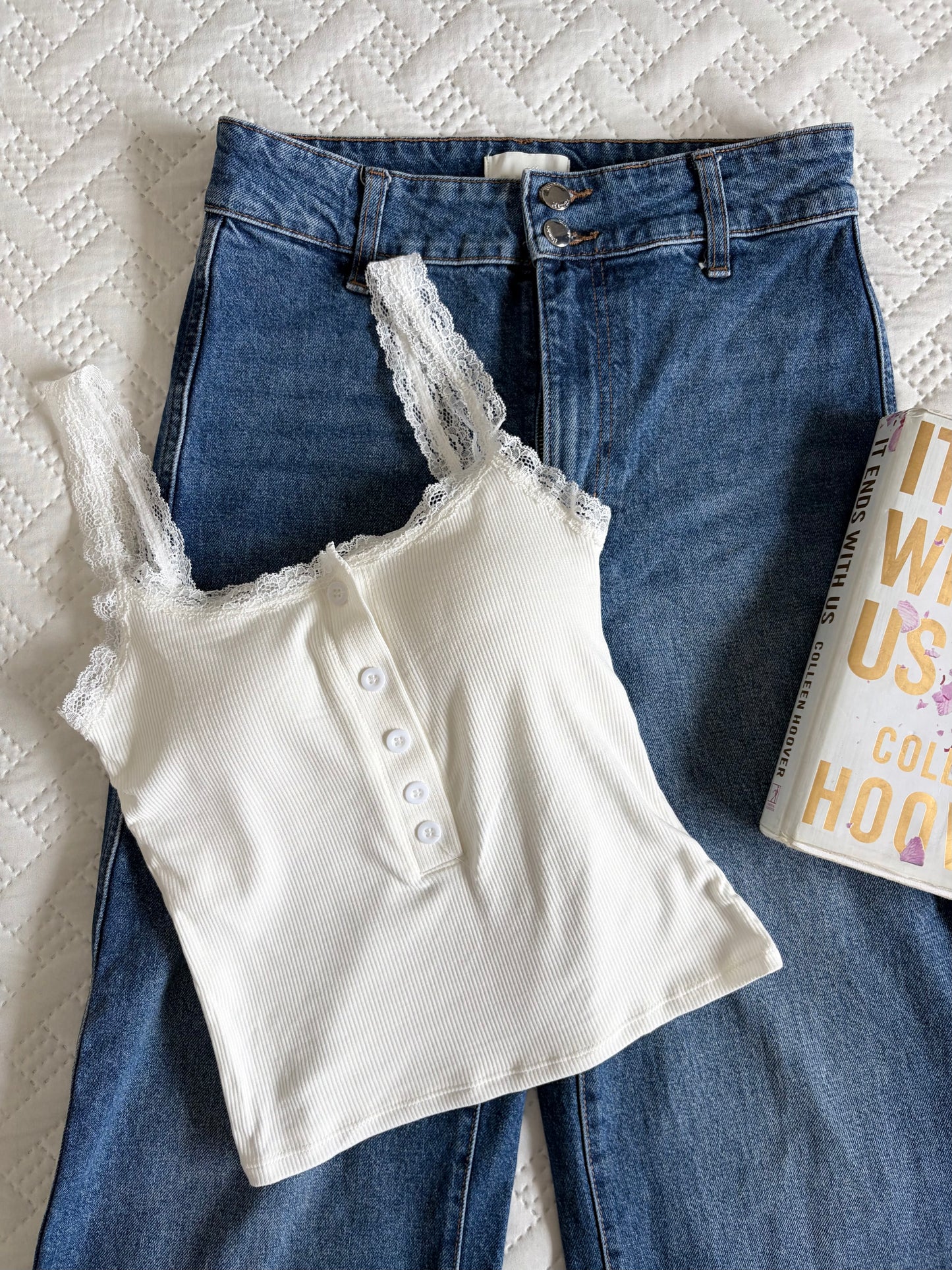 Lace Trim Ribbed Cami