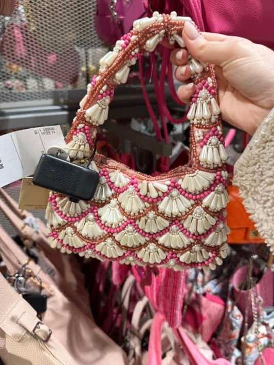 Rosé Pearl Scallop Bag